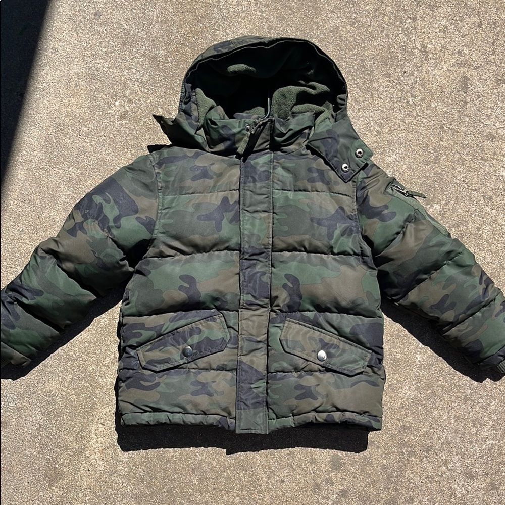 Camouflage Puffer Jacket with Hood